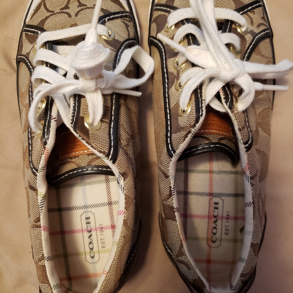 Coach shoes size 7.5